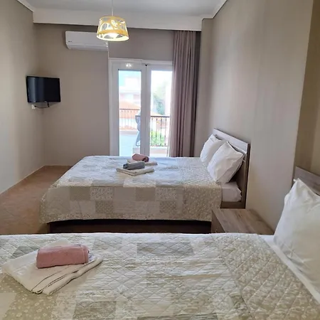 Souzana Apartment *