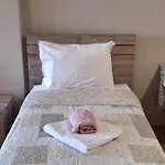 Souzana Apartament Nea Plagia