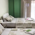 Souzana Apartament Nea Plagia